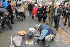 132-2016-12-01-Struikelsteentjes-leggen-scaled